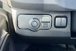 Mercedes-Benz Sprinter Crew Van High Roof 4-Cyl Diesel HO 2500 High Roof I4 Diesel HO 170" RWD 2026