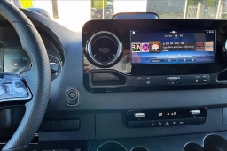 Mercedes-Benz Sprinter Crew Van High Roof 4-Cyl Diesel HO 2500 High Roof I4 Diesel HO 170" RWD 2026