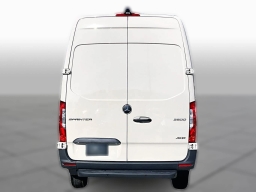 Mercedes-Benz Sprinter Crew Van High Roof 4-Cyl Diesel HO 2500 High Roof I4 Diesel HO 170" AWD 2026