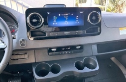 Mercedes-Benz Sprinter Crew Van High Roof 4-Cyl Diesel HO 2500 High Roof I4 Diesel HO 170" AWD 2026