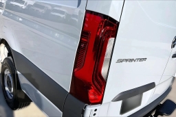 Mercedes-Benz Sprinter Crew Van High Roof 4-Cyl Diesel HO 2500 High Roof I4 Diesel HO 170" AWD 2026