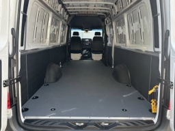 Mercedes-Benz Sprinter Cargo Van High Roof 4-Cyl Diesel HO 2500 High Roof I4 Diesel HO 170" Extended RWD 2025