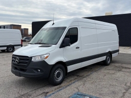 Mercedes-Benz Sprinter Cargo Van High Roof 4-Cyl Diesel HO 2500 High Roof I4 Diesel HO 170" Extended RWD 2026