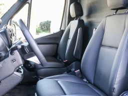 Mercedes-Benz eSprinter Cargo Van High Roof HO 2500 High Roof HO 170" RWD 2024