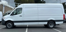 Mercedes-Benz Sprinter Cargo Van High Roof 4-Cyl Diesel HO 3500 High Roof I4 Diesel HO 170" RWD 2026