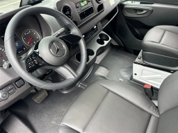 Mercedes-Benz Sprinter Cargo Van High Roof 4-Cyl Diesel HO 3500 High Roof I4 Diesel HO 170" RWD 2026