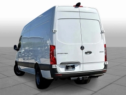 Mercedes-Benz Sprinter Cargo Van High Roof 4-Cyl Diesel HO 3500 High Roof I4 Diesel HO 170" RWD 2025