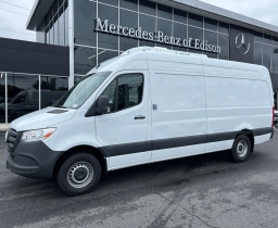 Mercedes-Benz Sprinter Cargo Van High Roof 4-Cyl Diesel HO 3500 High Roof I4 Diesel HO 170" RWD 2026