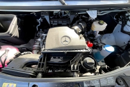 Mercedes-Benz Sprinter Cargo Van High Roof 4-Cyl Diesel HO 3500 High Roof I4 Diesel HO 170" RWD 2025