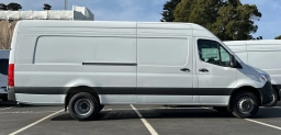 Mercedes-Benz Sprinter Cargo Van High Roof 4-Cyl Diesel HO 3500 High Roof I4 Diesel HO 170" Extended RWD 2026
