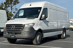 Mercedes-Benz Sprinter Cargo Van High Roof 4-Cyl Diesel HO 3500 High Roof I4 Diesel HO 170" Extended RWD 2026