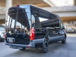 Mercedes-Benz Sprinter Cargo Van High Roof 4-Cyl Diesel HO 3500XD High Roof I4 Diesel HO 170" RWD 2024