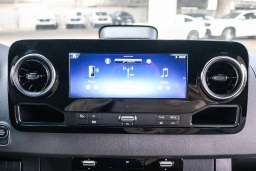 Mercedes-Benz Sprinter Passenger Van Standard Roof 4-Cyl Diesel HO 2500 Standard Roof I4 Diesel HO 144" RWD 2025