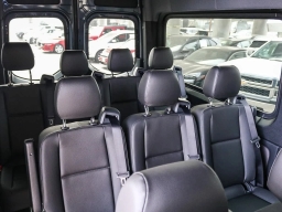 Mercedes-Benz Sprinter Passenger Van Standard Roof 4-Cyl Diesel HO 2500 Standard Roof I4 Diesel HO 144" RWD 2025