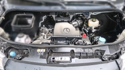 Mercedes-Benz Sprinter Passenger Van Standard Roof 4-Cyl Diesel HO 2500 Standard Roof I4 Diesel HO 144" RWD 2025