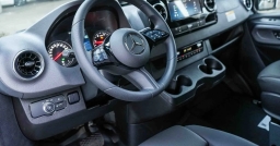 Mercedes-Benz Sprinter Passenger Van Standard Roof 4-Cyl Diesel HO 2500 Standard Roof I4 Diesel HO 144" RWD 2025