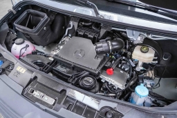 Mercedes-Benz Sprinter Passenger Van Standard Roof 4-Cyl Diesel HO 2500 Standard Roof I4 Diesel HO 144" RWD 2025