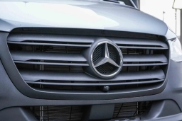 Mercedes-Benz Sprinter Passenger Van Standard Roof 4-Cyl Diesel HO 2500 Standard Roof I4 Diesel HO 144" RWD 2025