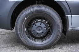 Mercedes-Benz Sprinter Passenger Van Standard Roof 4-Cyl Diesel HO 2500 Standard Roof I4 Diesel HO 144" RWD 2025