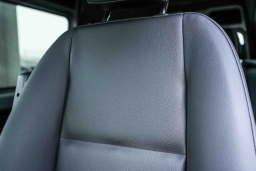 Mercedes-Benz Sprinter Passenger Van Standard Roof 4-Cyl Diesel HO 2500 Standard Roof I4 Diesel HO 144" RWD 2025