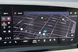 Audi Q6 e-tron Premium quattro 2025