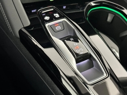 Audi Q5 Premium Plus 2.0 TFSI quattro 2025