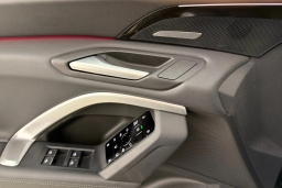 Audi Q5 Premium Plus 2.0 TFSI quattro 2025