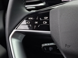 Audi Q5 Premium Plus 2.0 TFSI quattro 2025