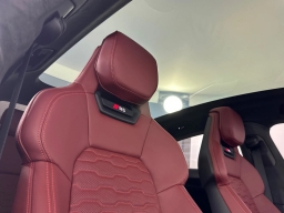 Audi RS e-tron GT performance quattro 2025