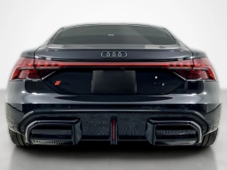 Audi RS e-tron GT performance quattro 2026