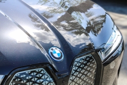 BMW iX M60 Sports Activity Vehicle 2025