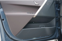 BMW iX xDrive45 Sports Activity Vehicle 2026