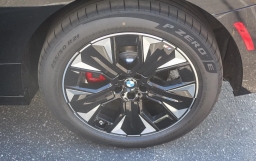 BMW iX xDrive45 Sports Activity Vehicle 2026