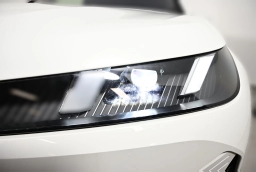 BMW iX xDrive45 Sports Activity Vehicle 2026