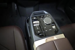 BMW iX xDrive45 Sports Activity Vehicle 2026