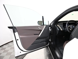 BMW iX xDrive45 Sports Activity Vehicle 2026