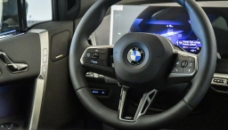 BMW iX xDrive45 Sports Activity Vehicle 2026