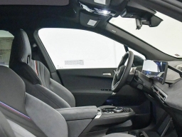 BMW iX xDrive45 Sports Activity Vehicle 2026