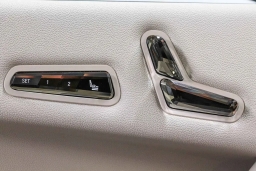 BMW iX xDrive45 Sports Activity Vehicle 2026