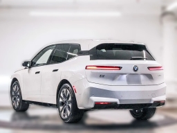 BMW iX xDrive45 Sports Activity Vehicle 2026