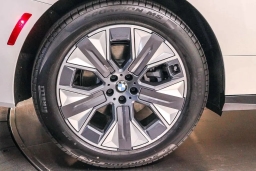 BMW iX xDrive45 Sports Activity Vehicle 2026