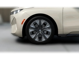 BMW iX xDrive45 Sports Activity Vehicle 2026