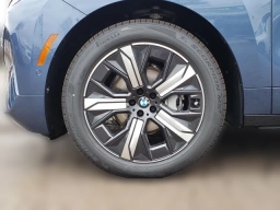 BMW iX xDrive45 Sports Activity Vehicle 2026