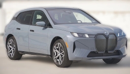 BMW iX xDrive45 Sports Activity Vehicle 2026