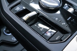 BMW iX xDrive60 Sports Activity Vehicle 2026