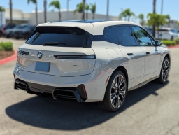 BMW iX xDrive60 Sports Activity Vehicle 2026