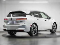 BMW iX xDrive60 Sports Activity Vehicle 2026