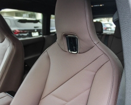 BMW iX xDrive60 Sports Activity Vehicle 2026