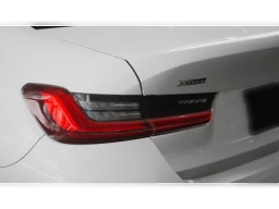 BMW 3 Series 330i xDrive Sedan 2026