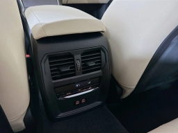 BMW 3 Series 330i xDrive Sedan 2026